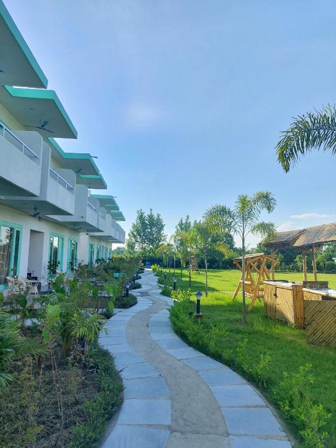 Vedikant Resorts The Mallard, Corbett Nainital Exterior foto